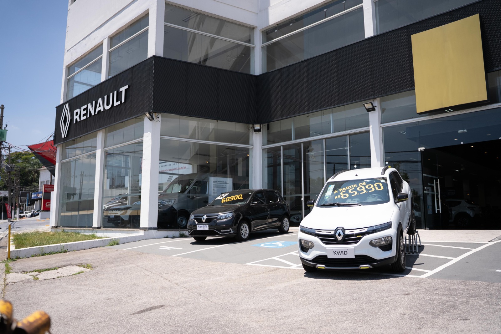 Renault PRO+ Sinal Osasco
